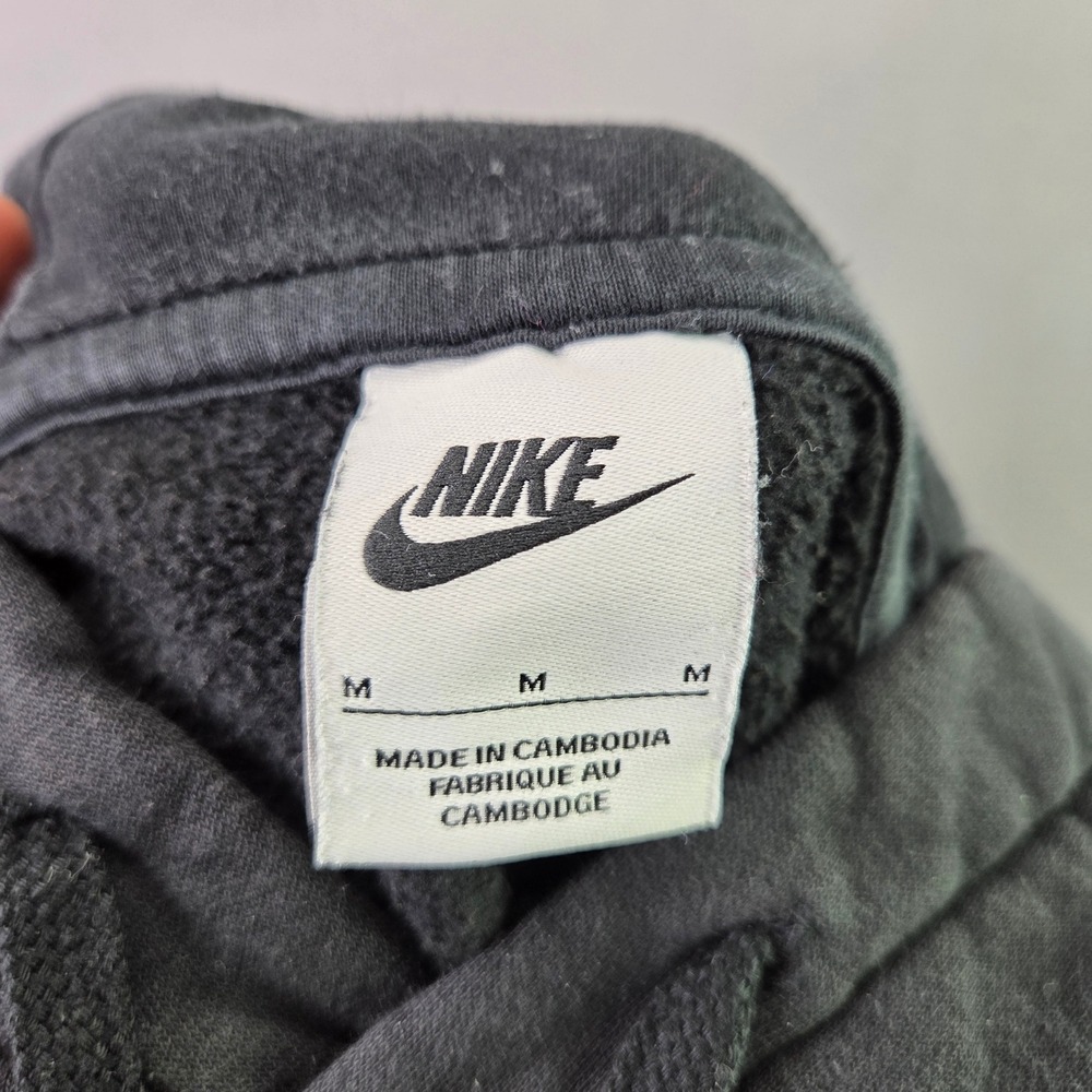 Nike Hoodie Mens Medium Black Sportswear Club Fleece Pullover Embroidered Logo - Picture 5 of 5